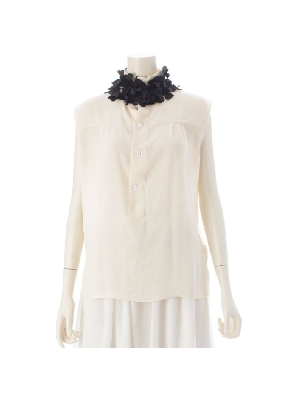 Chanel Camellia Motif Sleeveless Top White 38